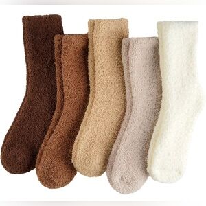 NWT 5 Pack Cozy Fuzzy Socks Set in Neutral Tones